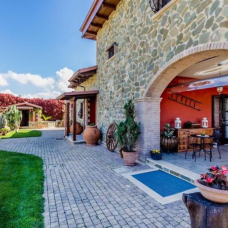 B&B A Casa Di Giulia Guidonia Exteriér fotografie