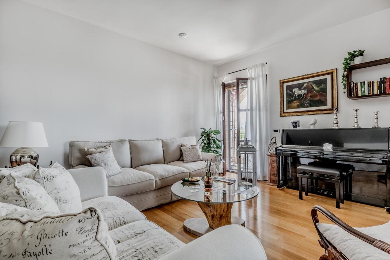B&B A Casa Di Giulia Guidonia Exteriér fotografie