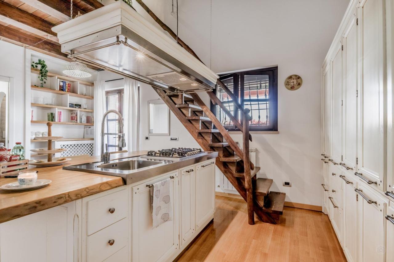 B&B A Casa Di Giulia Guidonia Exteriér fotografie
